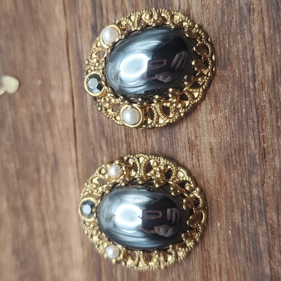 west germany Jewelry - West Germany  black lustrous pearl estate earrings clip on‎ E757